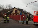 Dachstuhlbrand Koeln Bocklemuend Untere Dorfstr P175